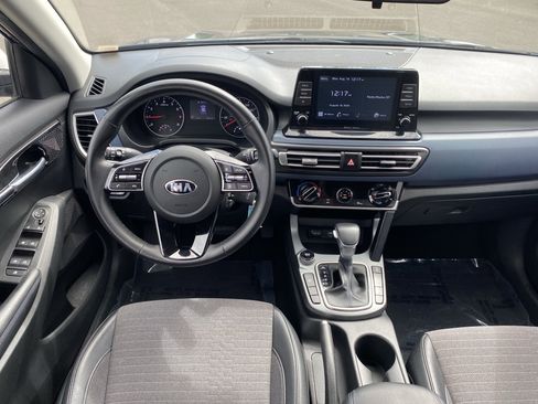 Used 2021 Kia Seltos S image 11