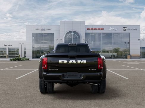 New 2026 RAM 3500 Laramie AWD/4WD image 7