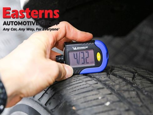 Used 2024 Toyota Tacoma SR image 25