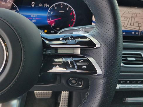 Certified 2026 Mercedes-Benz GLS 450 4MATIC image 26