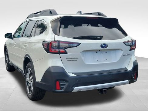 Used 2022 Subaru Outback Limited AWD/4WD image 8