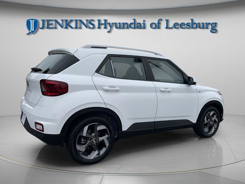 New 2026 Hyundai Venue SEL image 5