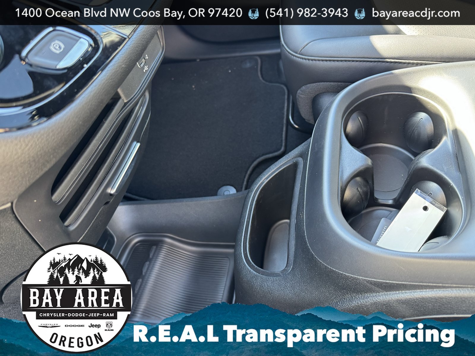 New 2026 Chrysler Pacifica Select AWD/4WD image 27