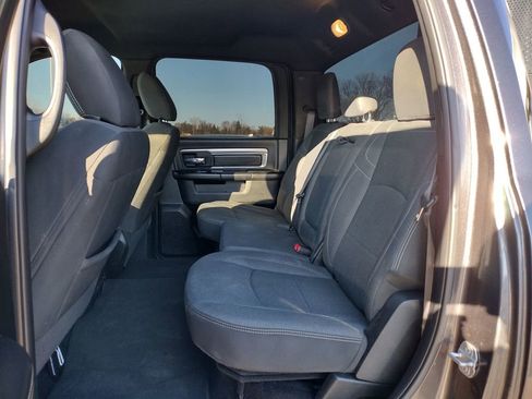 Used 2021 RAM 1500 Classic Warlock image 12