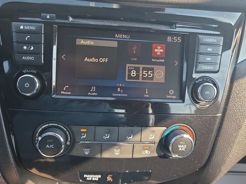 Used 2020 Nissan Rogue Sport S AWD/4WD image 19