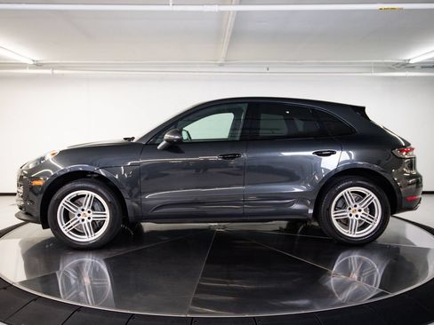 Certified 2021 Porsche Macan S AWD/4WD image 2