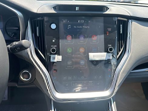 New 2025 Subaru Outback Limited image 11