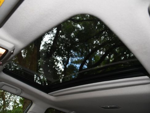 Used 2023 Toyota 4Runner SR5 Premium image 7