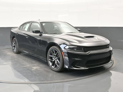 Used 2023 Dodge Charger R/T w/ Blacktop Package RWD image 1