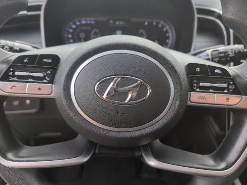 Used 2023 Hyundai Tucson SEL FWD image 22