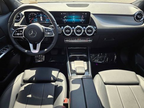 Used 2021 Mercedes-Benz GLA 250 4MATIC image 18