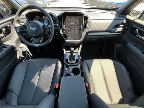 New 2025 Subaru Forester Limited image 17