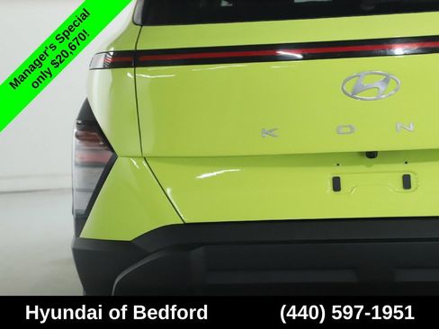 Used 2024 Hyundai Kona SEL AWD/4WD image 45