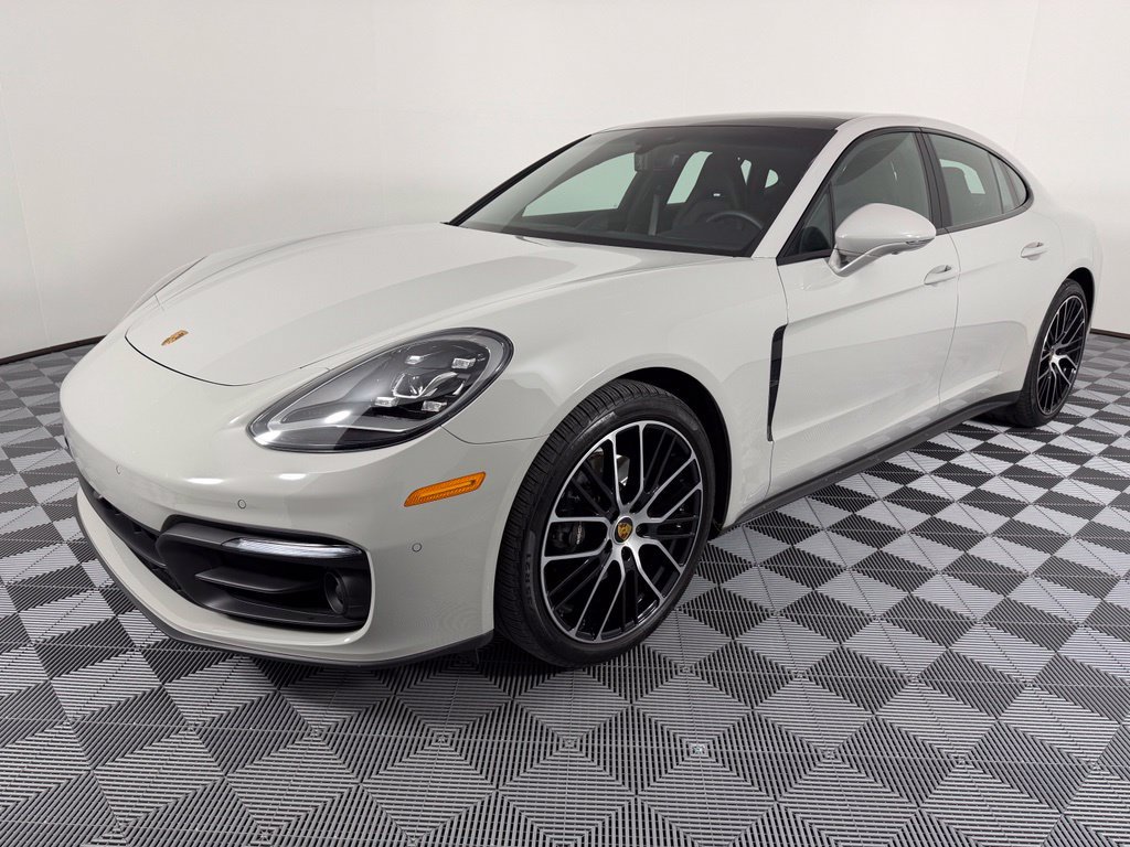Certified 2023 Porsche Panamera RWD image 8