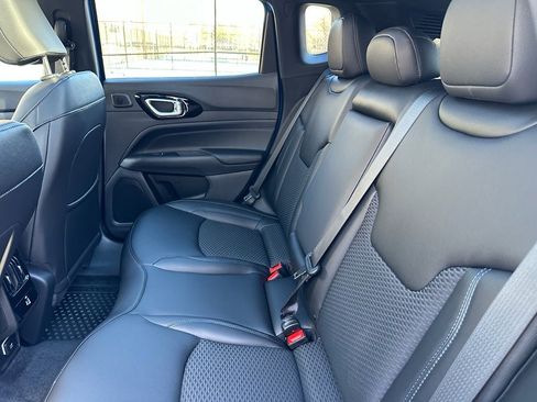 New 2026 Jeep Compass Latitude w/ Sun and Sound Group image 26