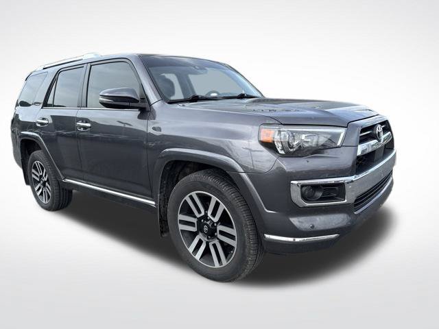 Used 2021 Toyota 4Runner Limited AWD/4WD image 6