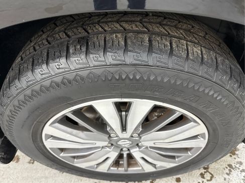 Used 2020 Nissan Pathfinder S AWD/4WD image 30