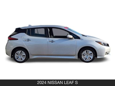 Certified 2024 Nissan Leaf S FWD image 6