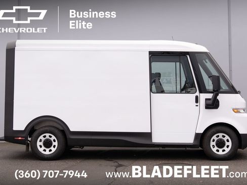 New 2025 Chevrolet Brightdrop 400 w/ Battery Pack, Max Range AWD/4WD image 7