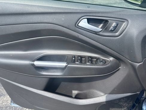 Used 2018 Ford Escape SE AWD/4WD image 10