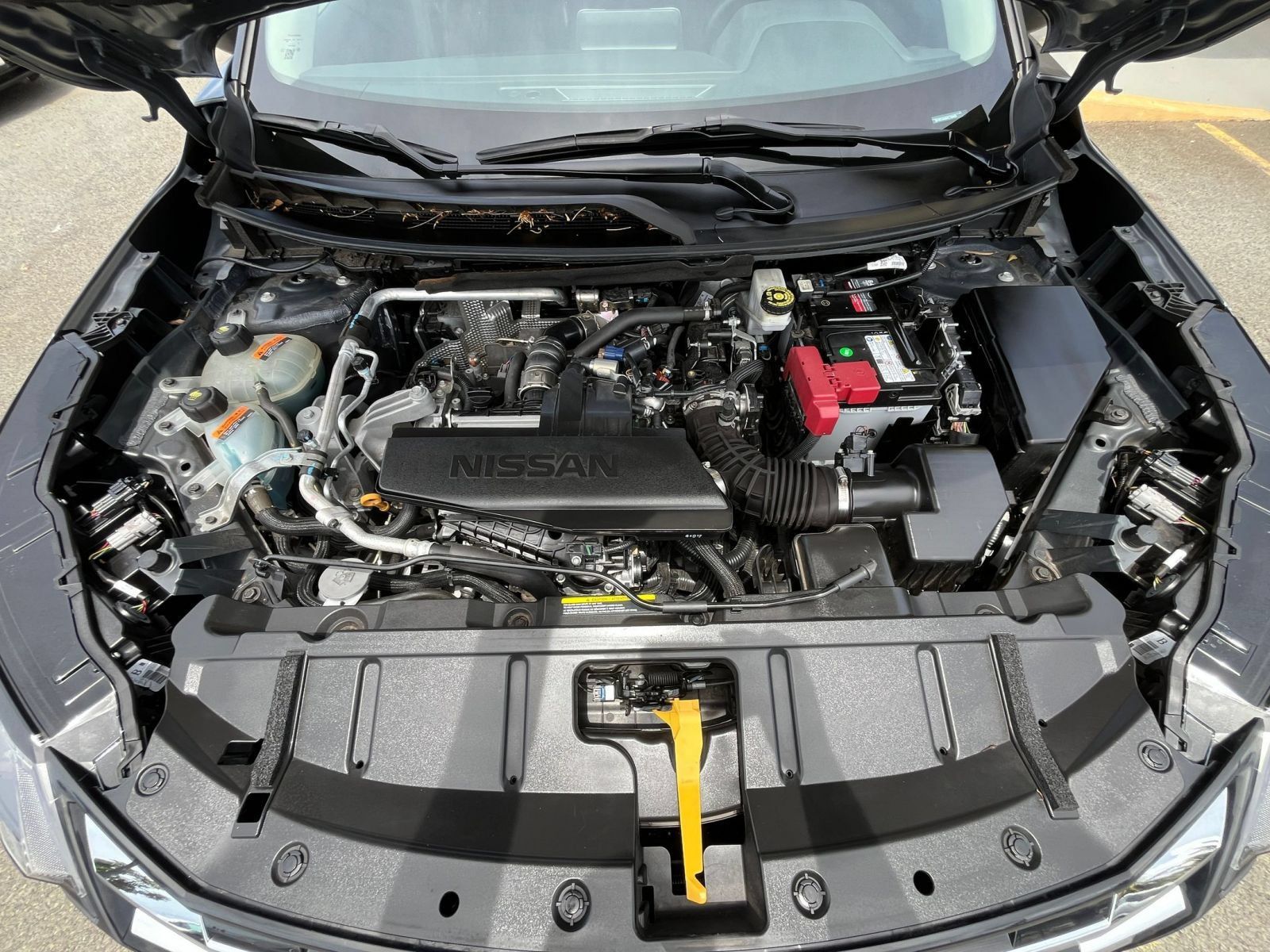 Used 2024 Nissan Rogue S AWD/4WD image 30