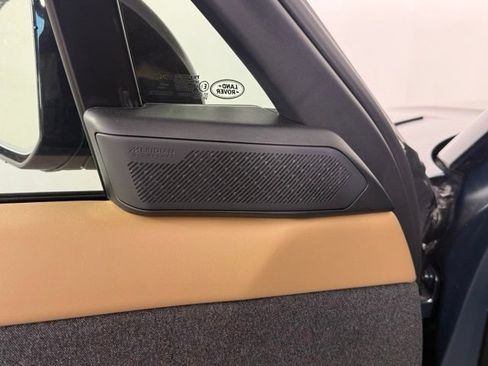 Used 2025 Land Rover Range Rover Sport Autobiography AWD/4WD image 33