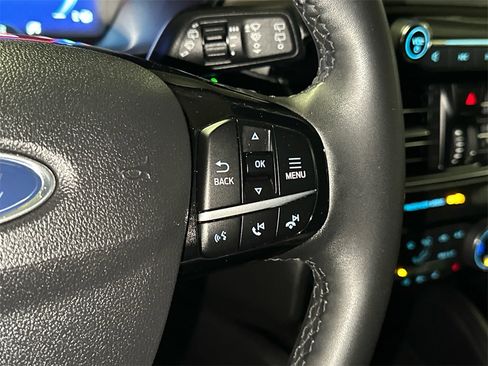 Used 2022 Ford Escape Titanium w/ Class II Trailer Tow Package image 26