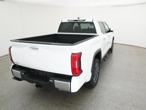 New 2026 Toyota Tundra Limited AWD/4WD image 8