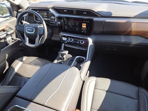Used 2023 GMC Sierra 1500 Denali w/ Denali Reserve Package image 30