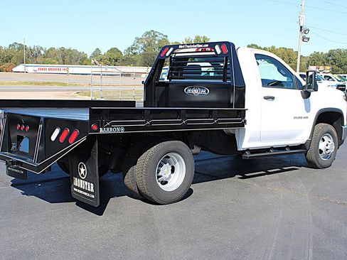 Used 2024 Chevrolet Silverado 3500 W/T w/ Snow Plow Prep Package image 5