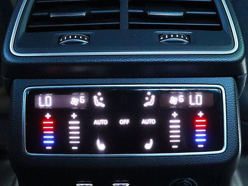 Used 2019 Audi A6 3.0T Prestige w/ Prestige Package image 34