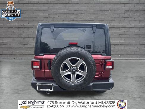 Used 2022 Jeep Wrangler Unlimited Sport AWD/4WD image 4
