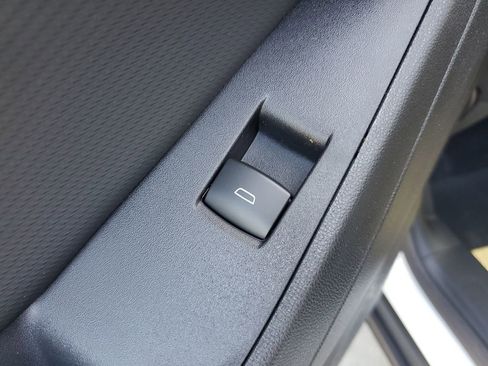 New 2026 Chevrolet Equinox LT image 15