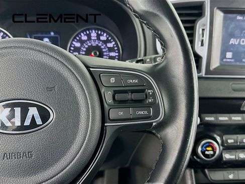 Used 2019 Kia Sportage EX image 17