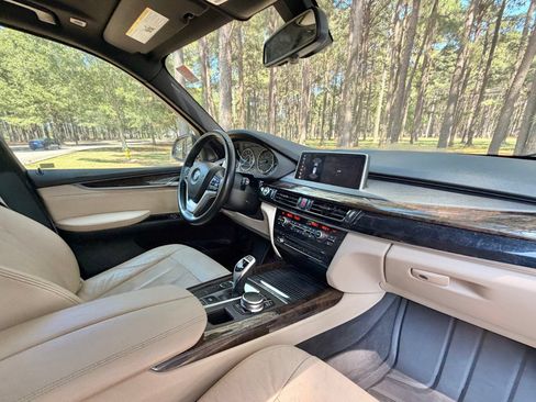 Used 2018 BMW X5 sDrive35i RWD image 19