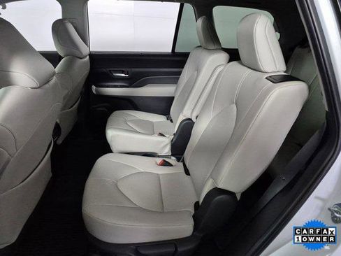 Certified 2024 Toyota Grand Highlander XLE image 24