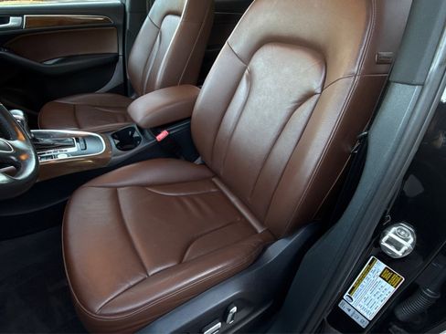 Used 2017 Audi Q5 2.0T Premium Plus w/ Premium Plus Package image 33