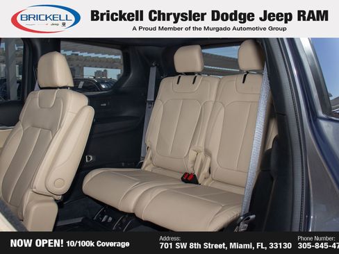 Used 2024 Jeep Grand Cherokee L Limited image 18