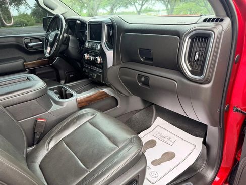 Used 2019 GMC Sierra 1500 SLT w/ SLT Premium Plus Package AWD/4WD image 30