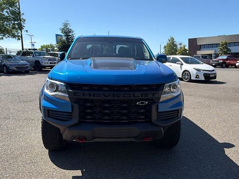 Used 2022 Chevrolet Colorado ZR2 AWD/4WD image 2