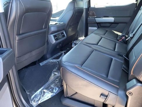 New 2026 Ford F250 Lariat w/ FX4 Off-Road Package AWD/4WD image 14