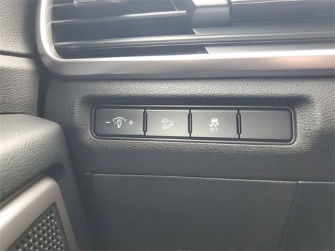 Used 2024 Kia Telluride LX image 30