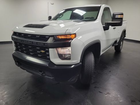 Used 2022 Chevrolet Silverado 2500 W/T w/ WT Convenience Package AWD/4WD image 4