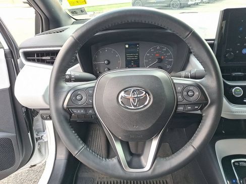 Used 2024 Toyota Corolla SE FWD image 19