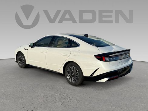 New 2026 Hyundai Sonata Limited image 24