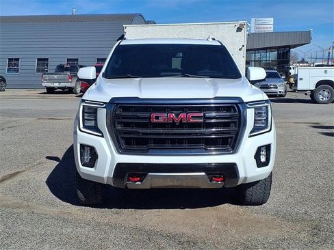Used 2023 GMC Yukon AT4 w/ Technology Package image 25