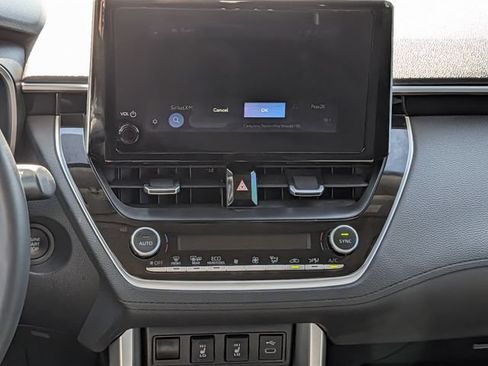 Used 2024 Toyota Corolla Cross XLE w/ Convenience Package FWD image 15