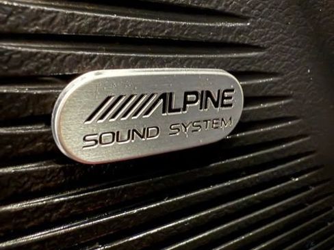 Used 2016 Dodge Challenger R/T Scat Pack w/ Leather Interior Group image 34