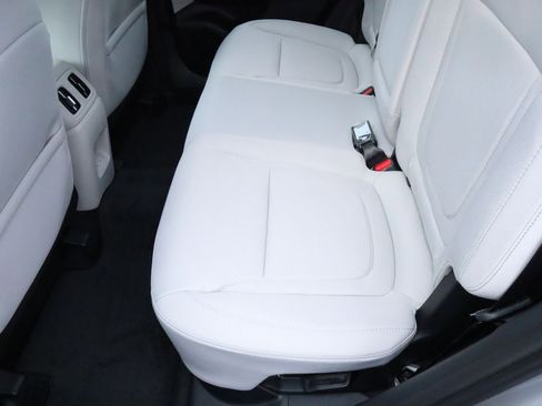 New 2026 Hyundai Tucson Blue SE image 16