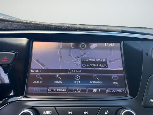 Used 2020 Buick Envision Premium AWD/4WD image 37